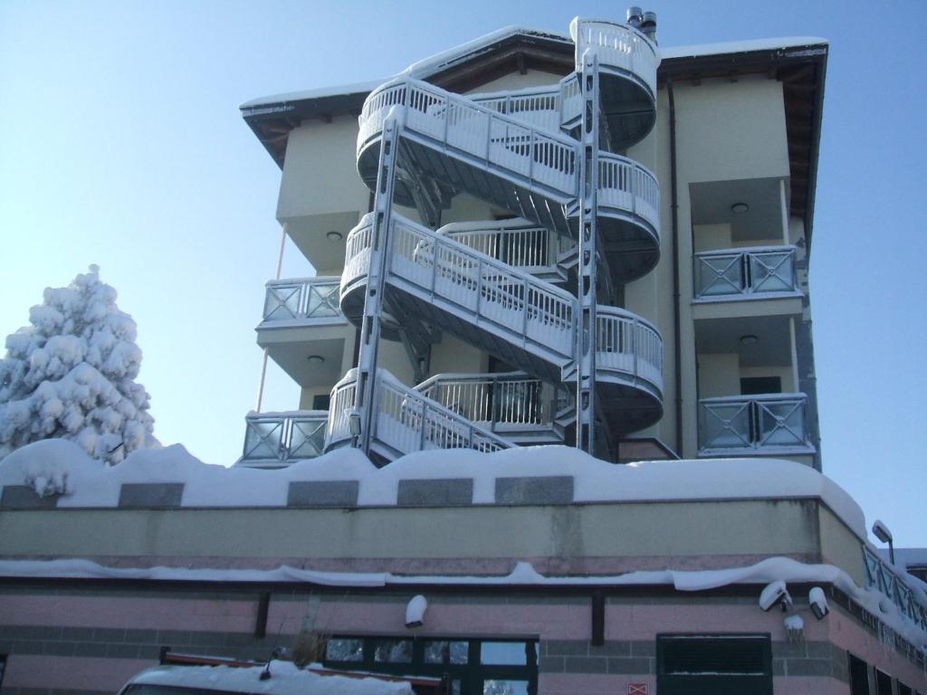 Hotel Kristall Loiano Εξωτερικό φωτογραφία